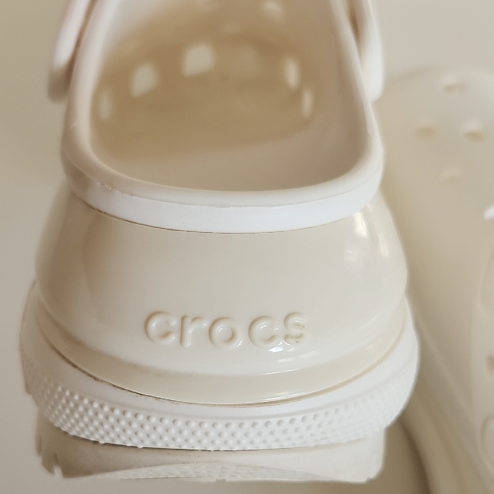 Platform Crocs - image 5